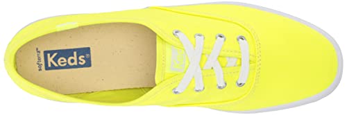 Women's Champion Seasonal Sneaker T570668