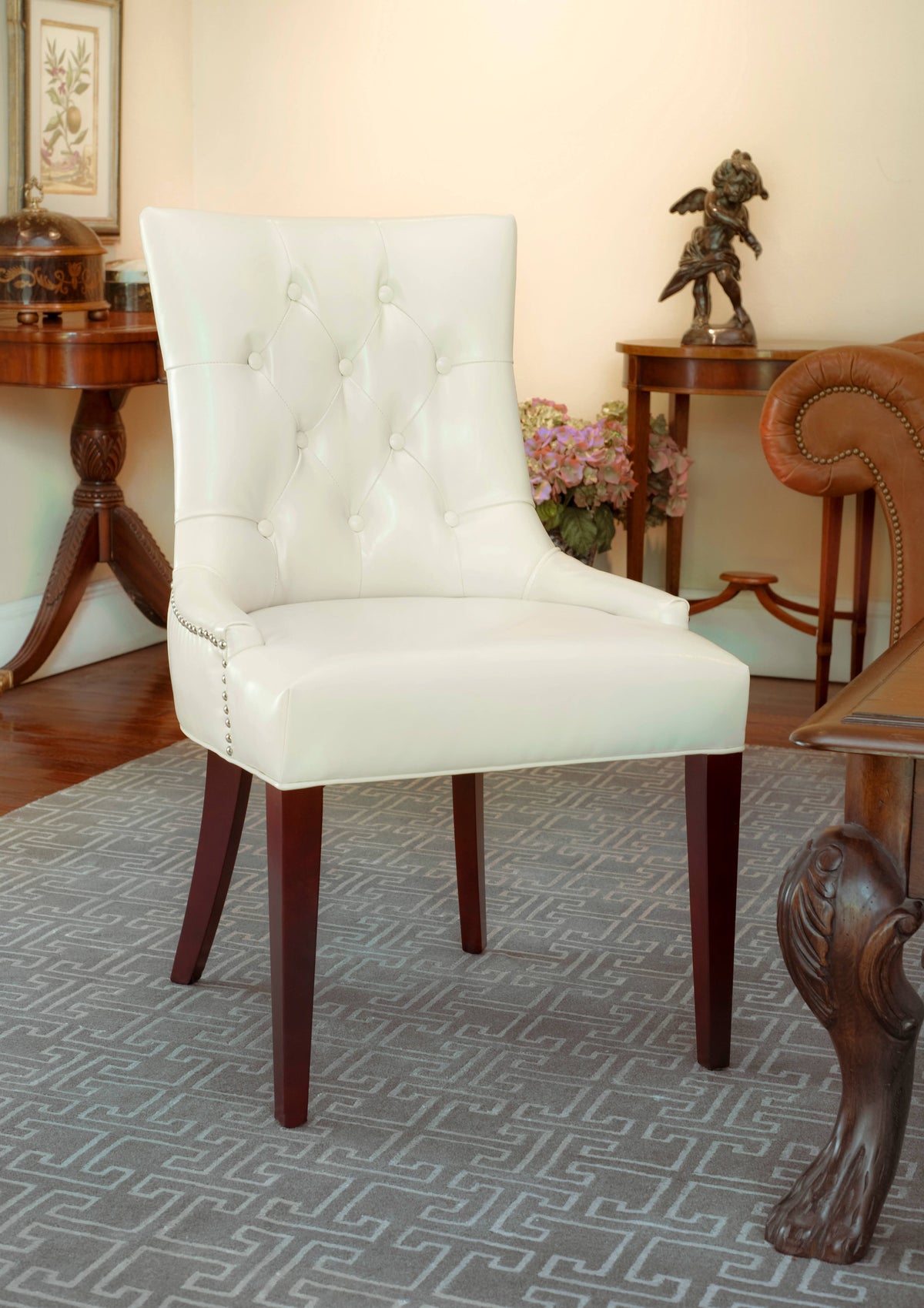 Cream Leather Chair G266