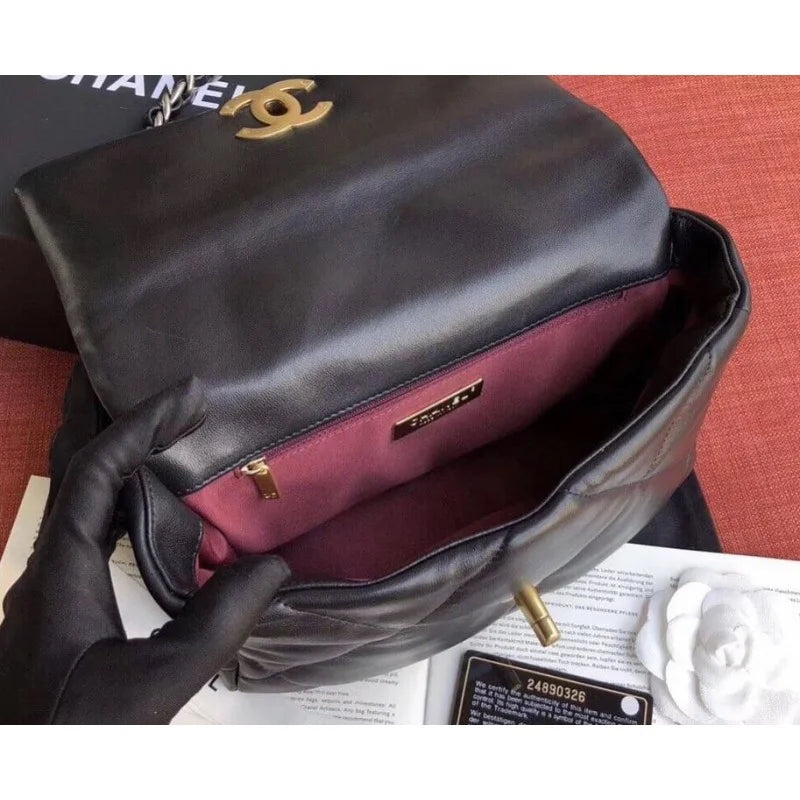 Lambskin Flap Bag N82316