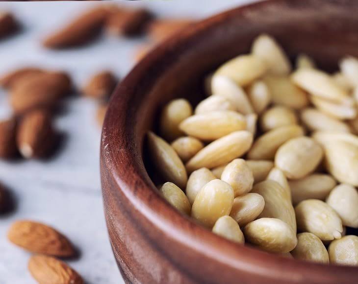 Organic Blanched Whole Almonds, 8 Pounds A46825