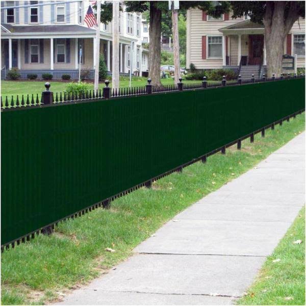 Green Privacy Fence Netting 8 x 50 with Woven Eyelets Q21243