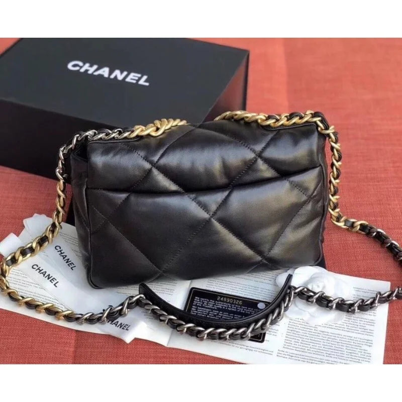 Lambskin Flap Bag N82316