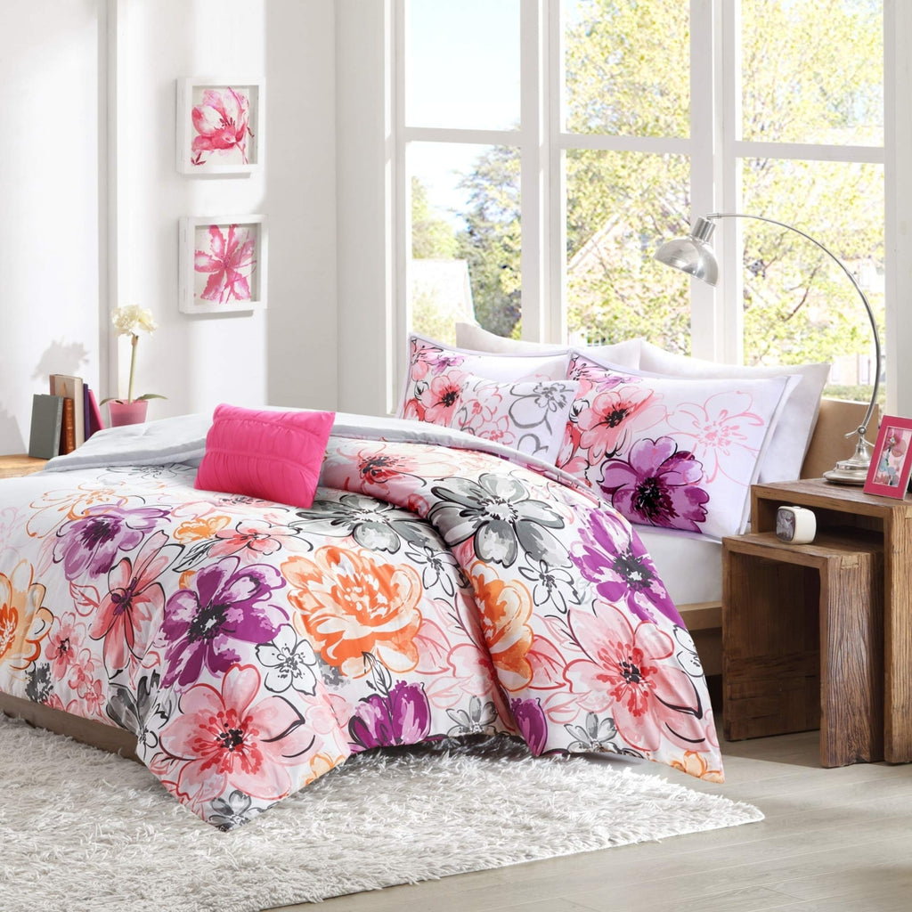 Pink 4 Piece Comforter Set L1136