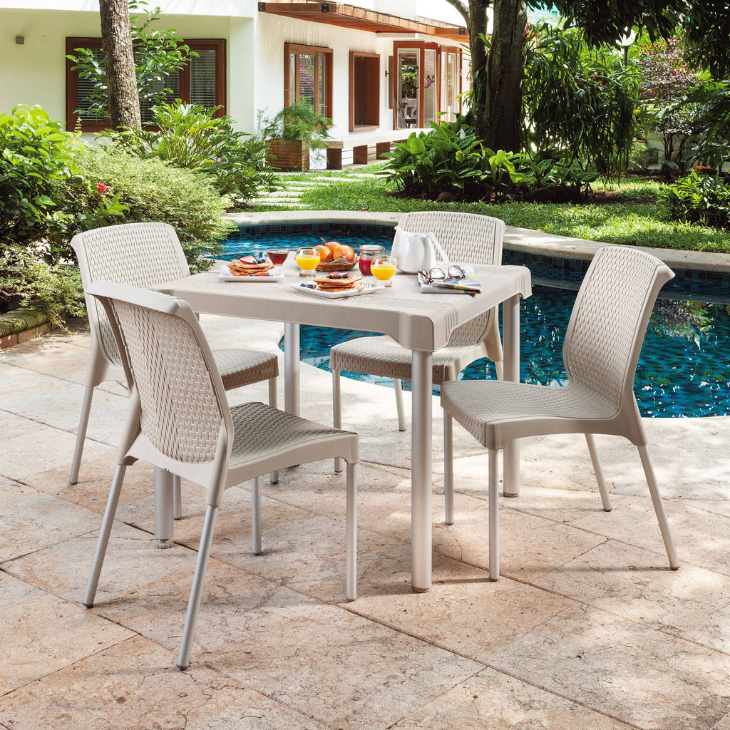 Taupe 5-Piece Patio Set Z5262