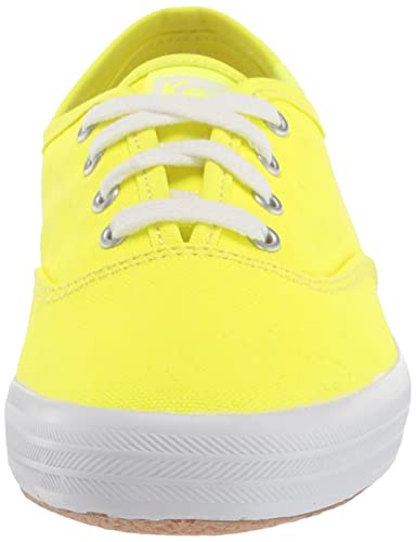 Women's Champion Seasonal Sneaker T570668