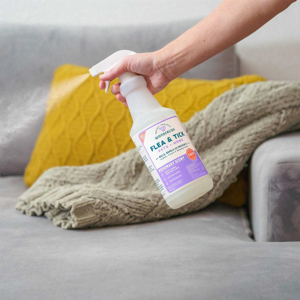 Flea & Tick Spray N40627
