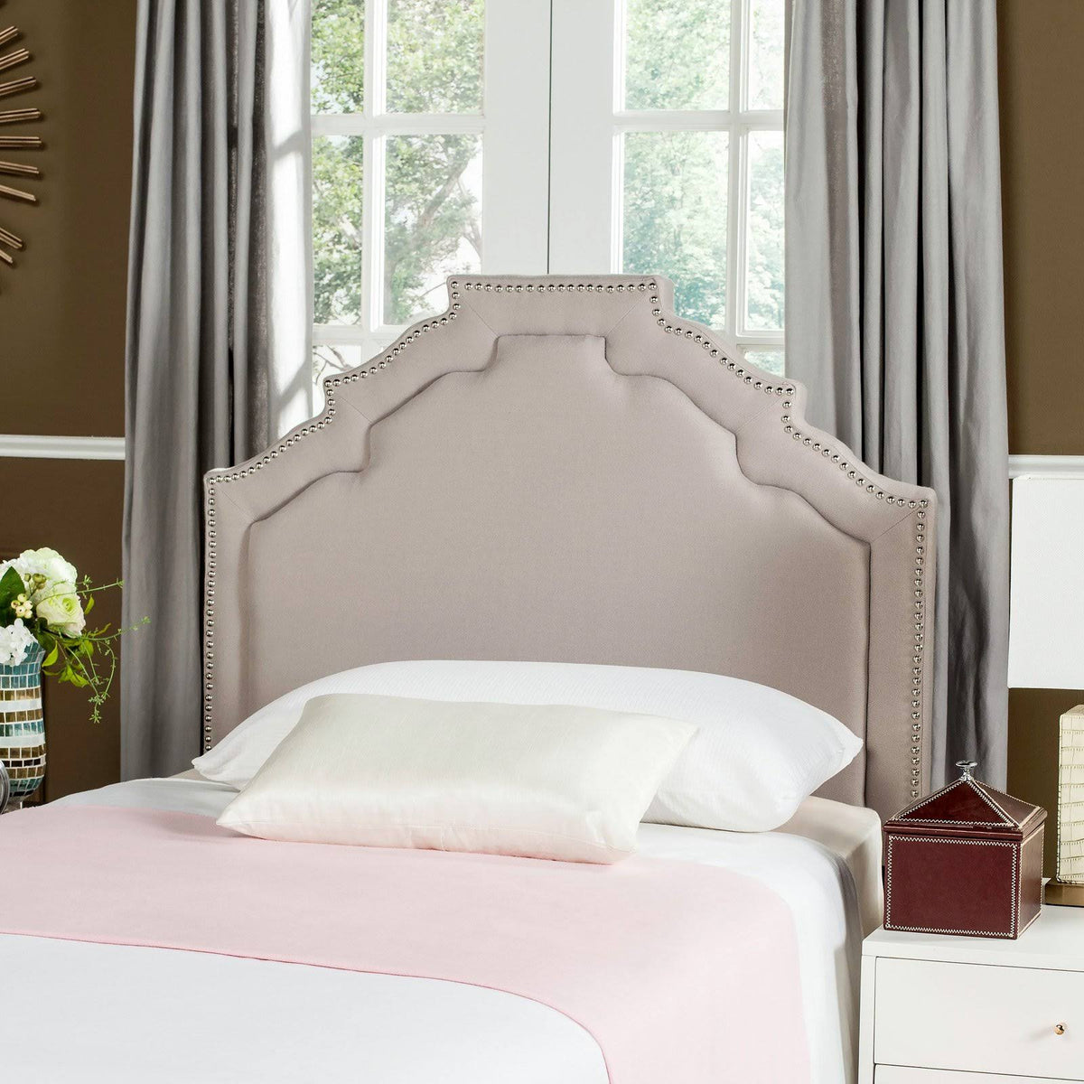 Queen Headboard in Taupe I13202