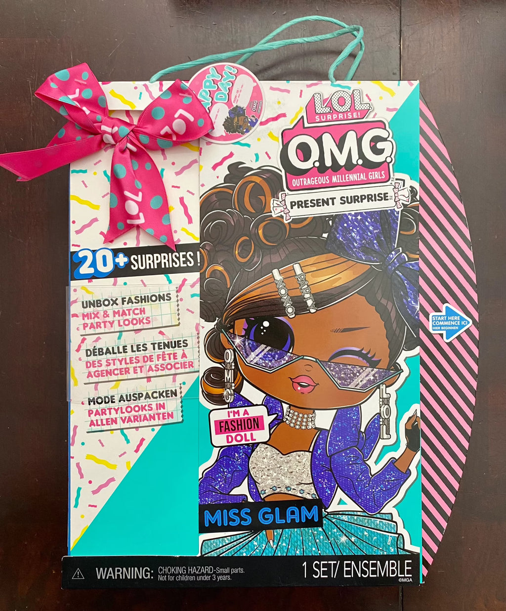 Fashion Doll Miss Glam with 20 Surprises and 5 Fashion Looks R789