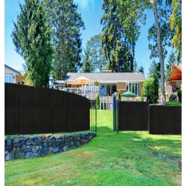 Green Privacy Fence Netting 8 x 50 with Woven Eyelets Q21243
