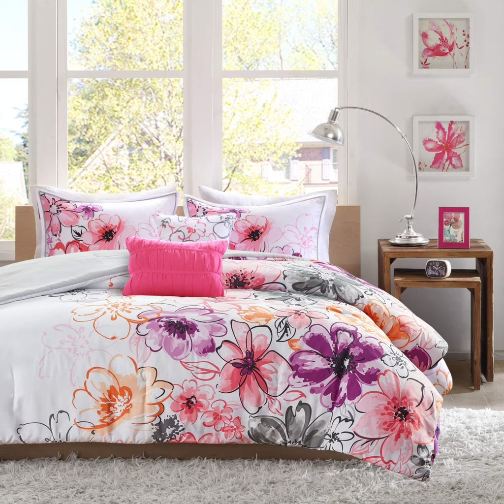 Pink 4 Piece Comforter Set L1136